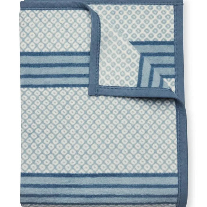 Chappy Wrap Captain's Classic Fog Blanket