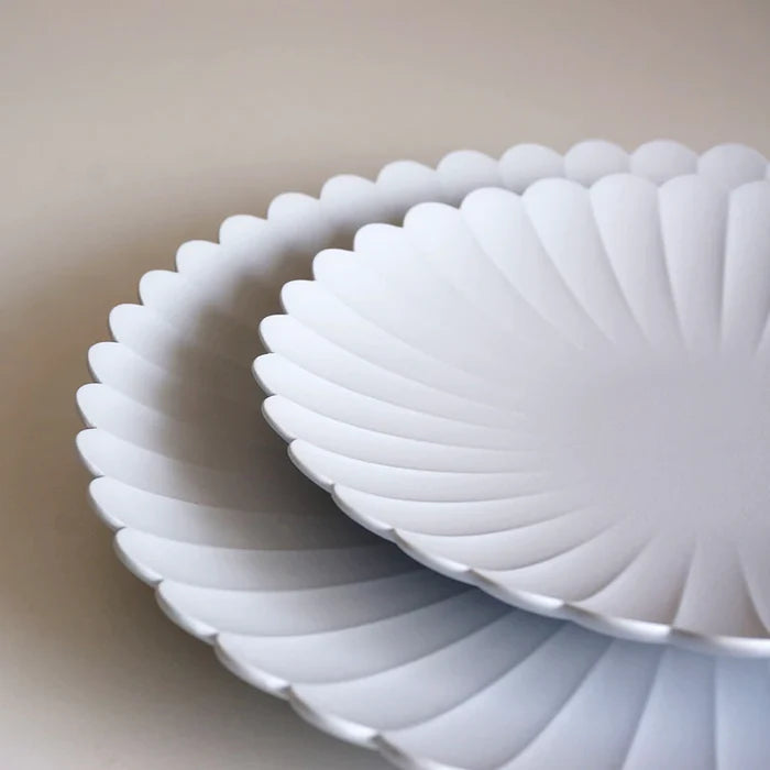 Chrysanthemum Porcelain Plate - Medium