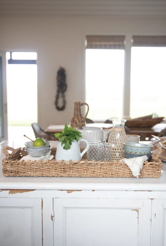 Hand-Woven Seagrass Tray