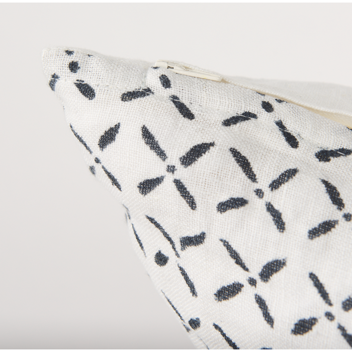 Jayden Cushion in Cream and Black 22" x 22"