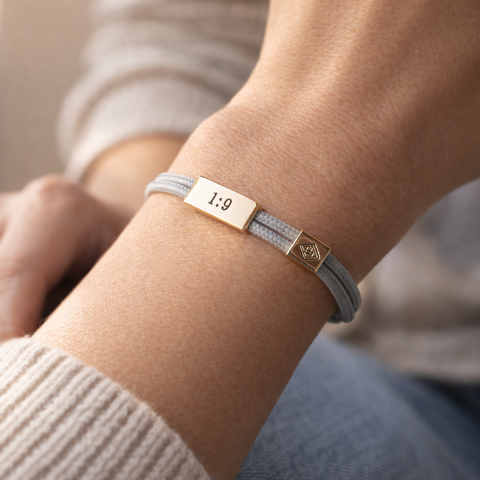 L&E Sentiment Cord Bracelet -Joshua 1:9 With You Always