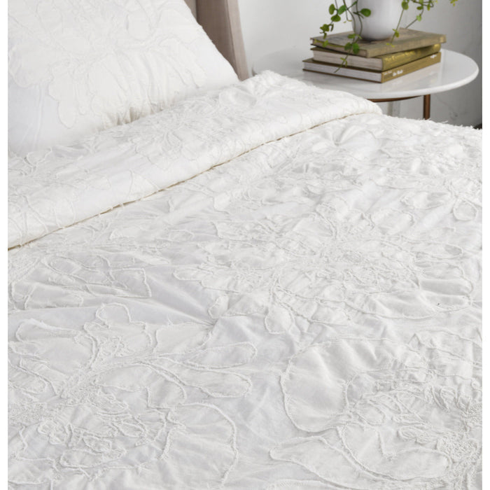 Matira Antique Cream Comforter Set - Chapin Furniture