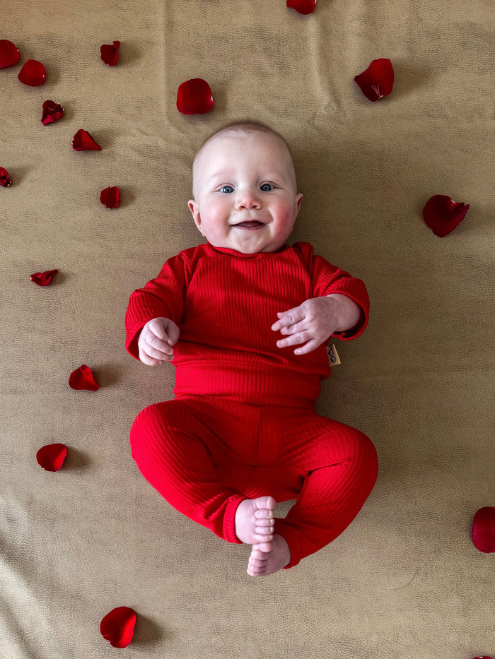 Red Ribbed Lounge Set