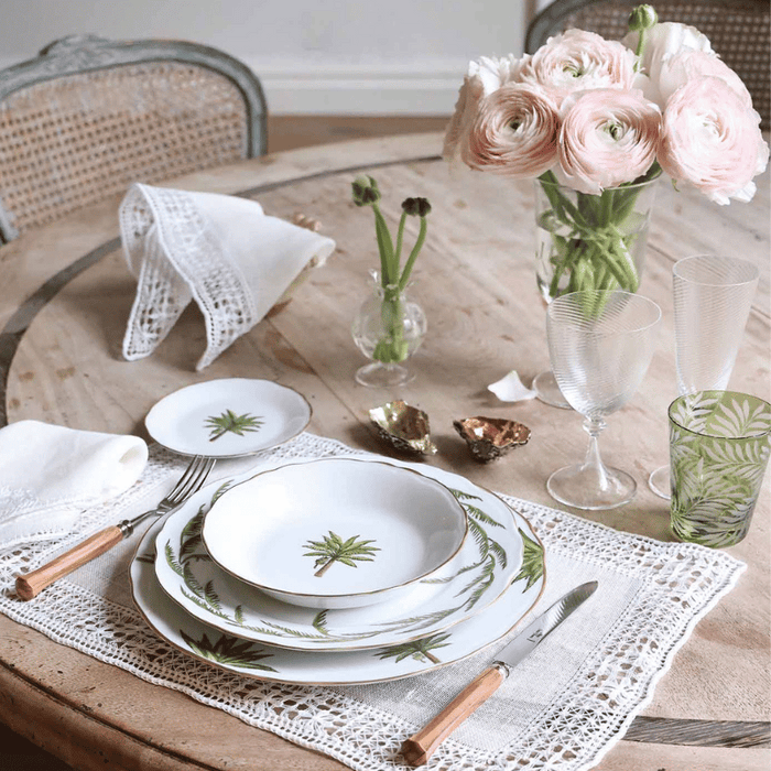 Torse White Wine Glass